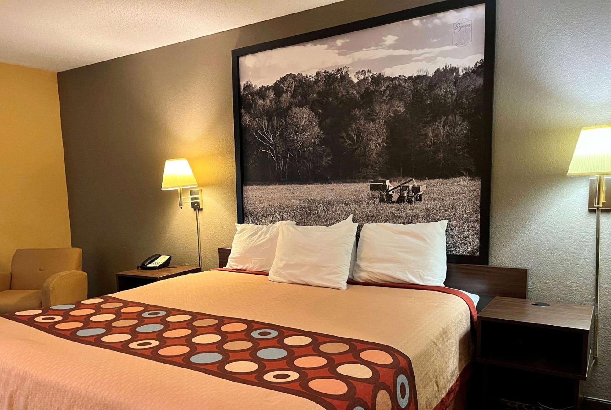 Super 8 By Wyndham Evansville North Stacer Luaran gambar